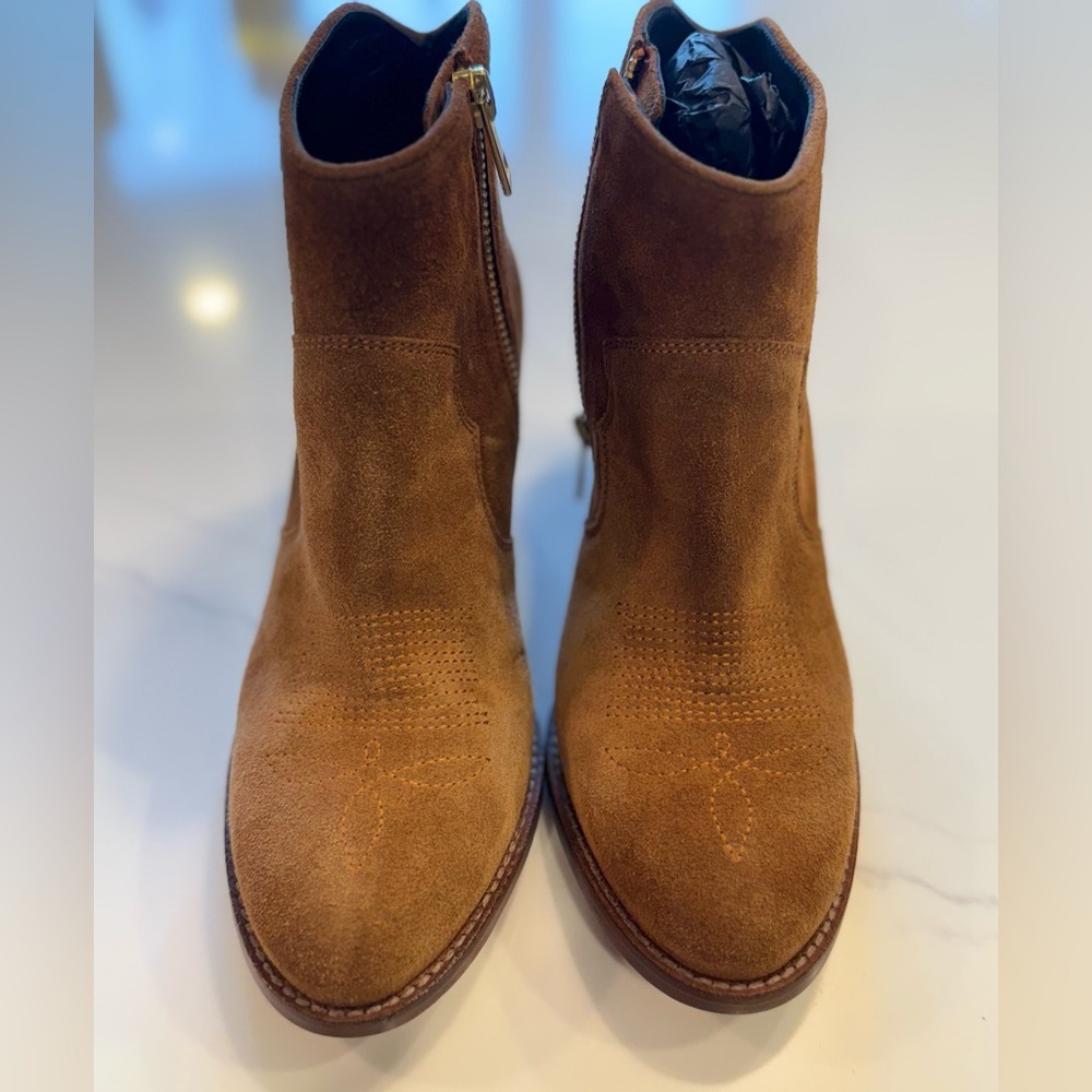 ZADIG & VOLTAIRE
Molly Suède Ankle Boots - Picture 8 of 9